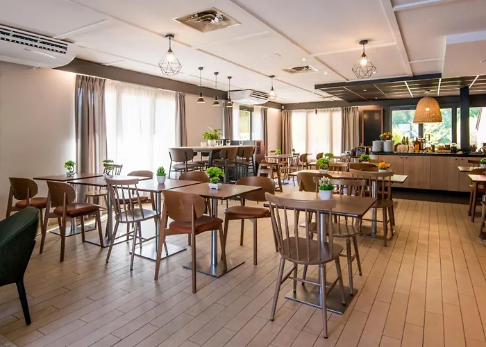 Hotel Campanile Nature - 3*