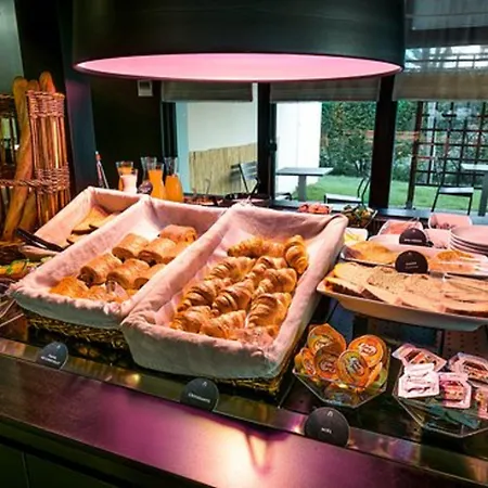 Campanile Nature - Hotell 3*